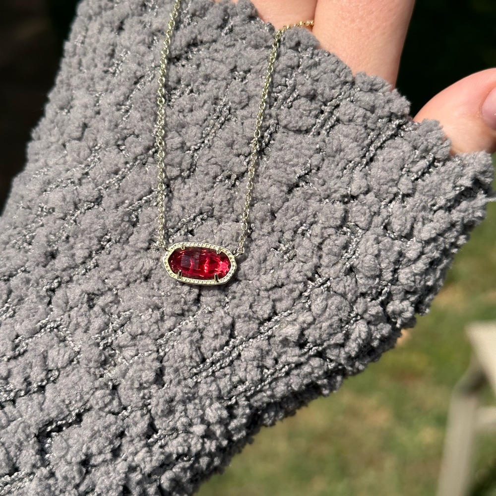 Elsia berry and gold necklace